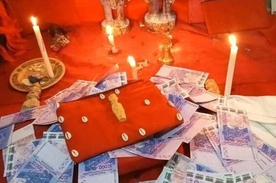 LE SECRET DU PORTEFEUILLE MAGIQUE ,GRAND ET PUISSANT MARABOUT
