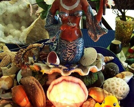 PACTE DE RICHESSE, PACTE AVEC MAMI WATA